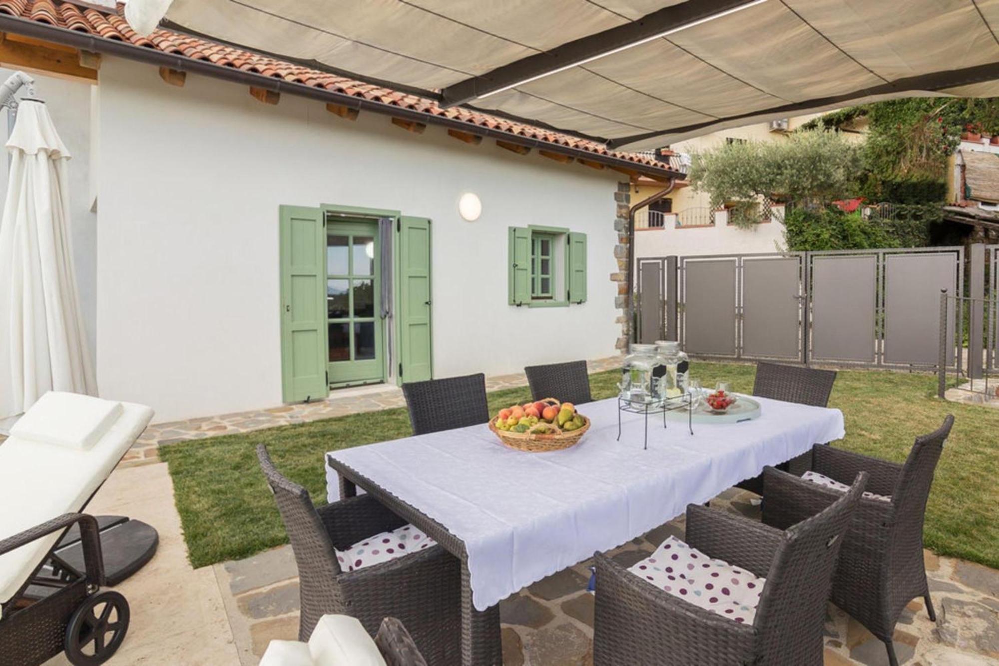 Pool & Sauna Villa Gizela - Happy Rentals Kojsko 외부 사진