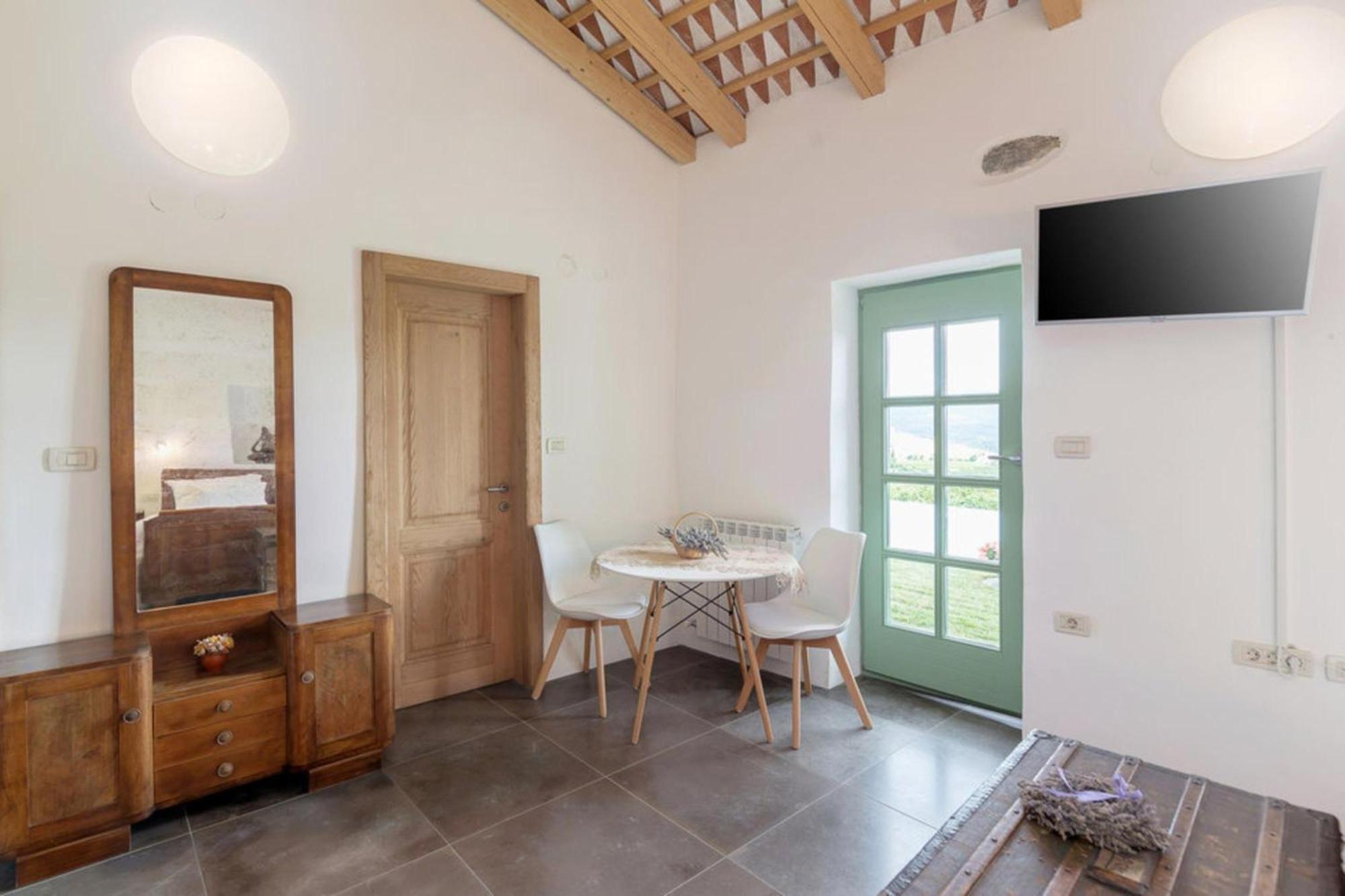 Pool & Sauna Villa Gizela - Happy Rentals Kojsko 외부 사진