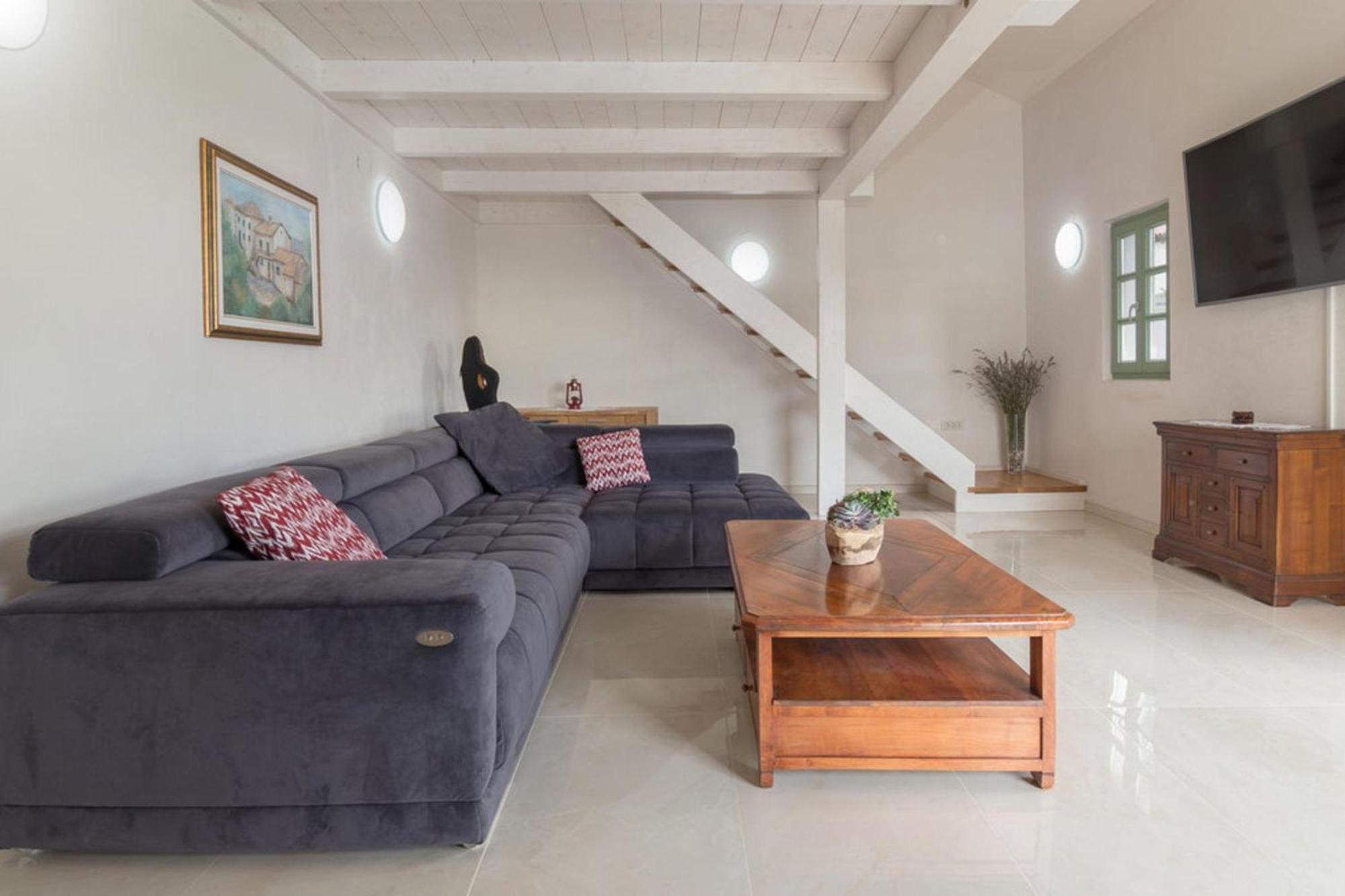 Pool & Sauna Villa Gizela - Happy Rentals Kojsko 외부 사진